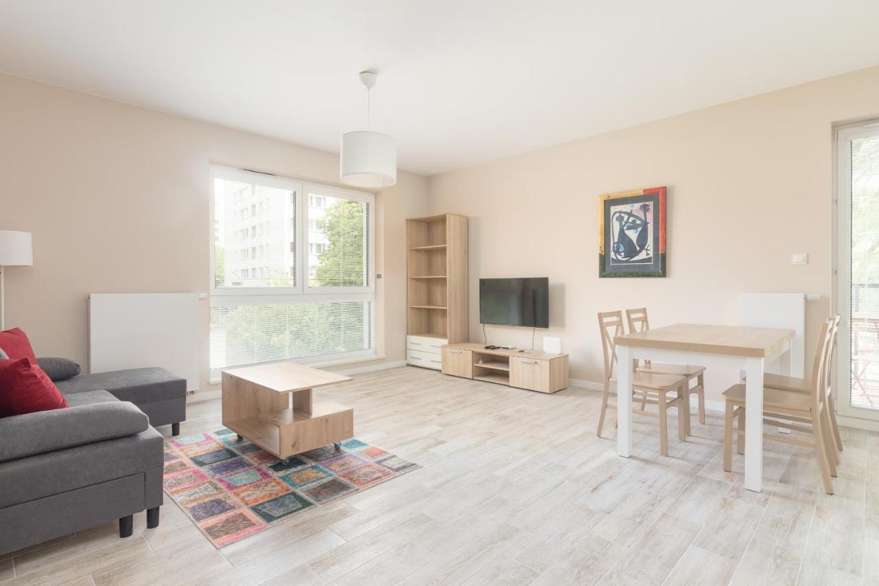 Metro Wilanowska Comfortable Apartment Варшава Экстерьер фото