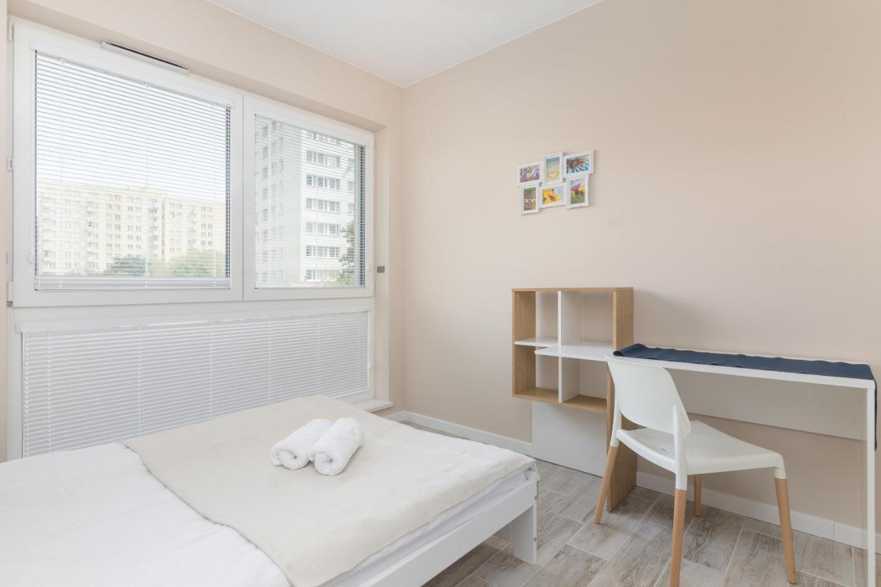 Metro Wilanowska Comfortable Apartment Варшава Экстерьер фото